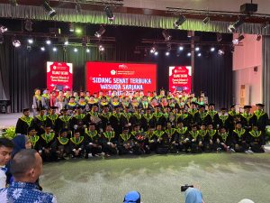 Wisuda Sarjana Strata 1 IAI Jamiat Kheir 2025, Prof. Dr. Phil Sahiron, MA Tekankan Pentingnya Penguasaan Multi Bahasa