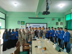 Mahasiswa Fakultas Tarbiyah IAI Jamiat Kheir Mulai PPL di SMA Al Chasanah